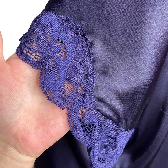 Vintage Victoria’s Secrets Satin Lace Pajama Top - Picture 6 of 8